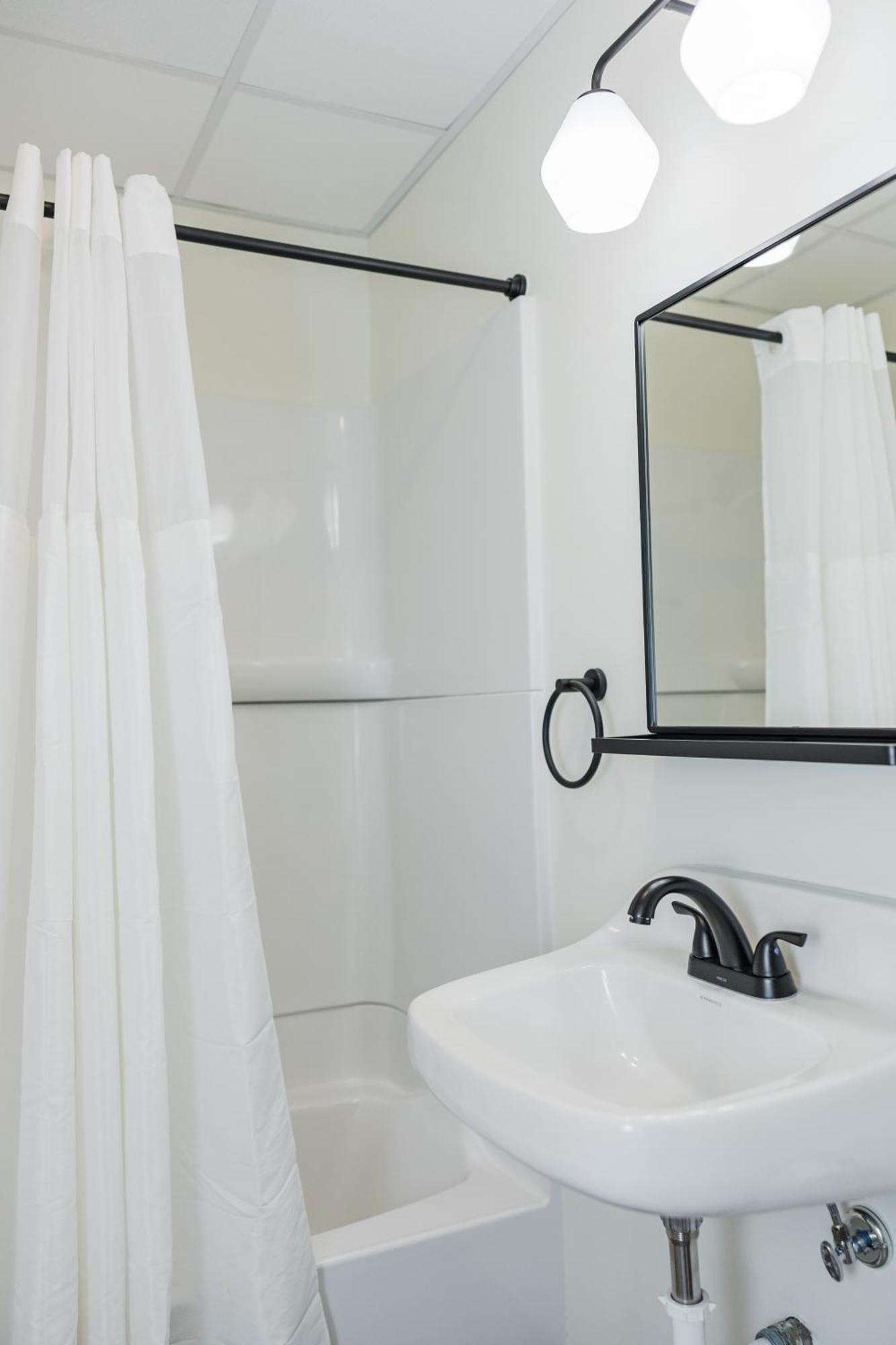 River City Inn Parsons 외부 사진